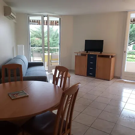 T2, Piscine, Parking, Plages à 200m Appartamento Fréjus
