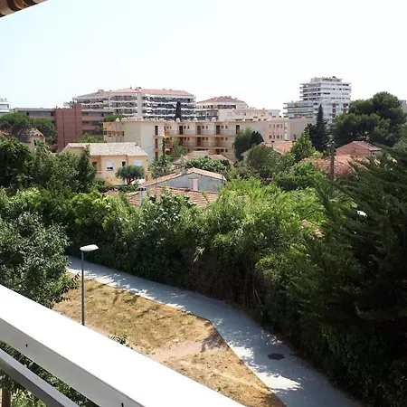 Appartamento T2, Piscine, Parking, Plages à 200m Fréjus